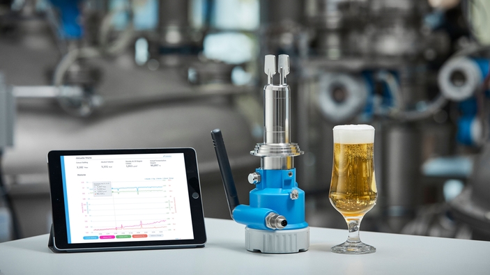 Fermentation Monitor QWX43 helps brewers controlling the  fermentation process of beer